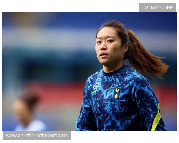 世界冠军晒娃照甜翻粉丝:冠军不仅在赛场上闪耀,更在家庭中温暖无限 世界冠军晒娃照甜翻粉丝:冠军不仅在赛场上闪耀,更在家庭中温暖无限