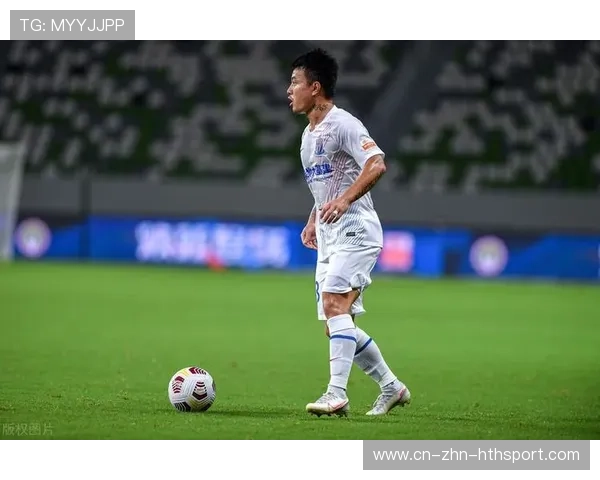 上海申花的整体推进像精密钟表般协调 上海申花的整体推进像精密钟表般协调