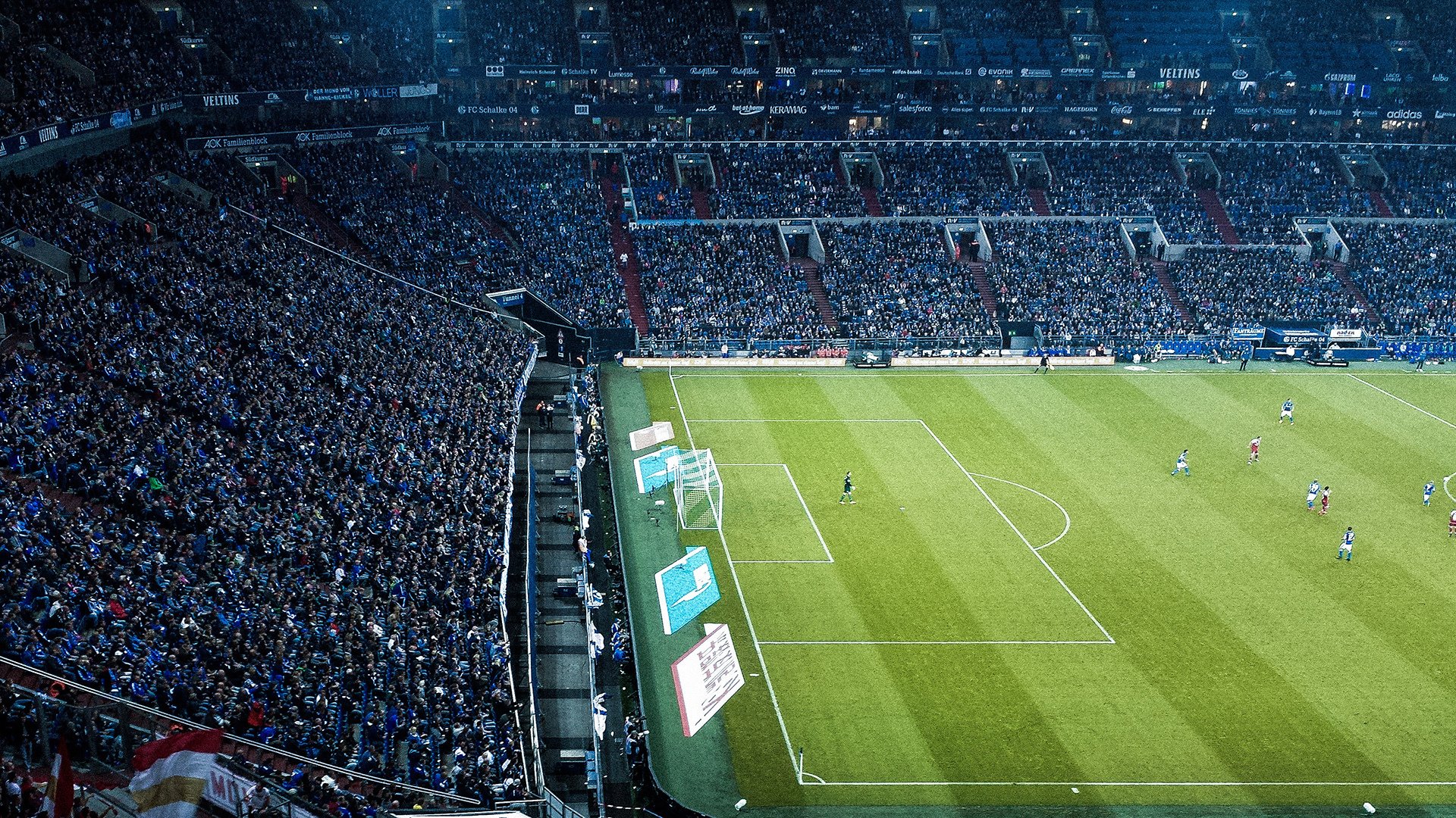 华体会app评价-任期短似呼吸，首胜却成乌托邦——滕哈赫与药厂的短暂交锋，滕哈格曼联